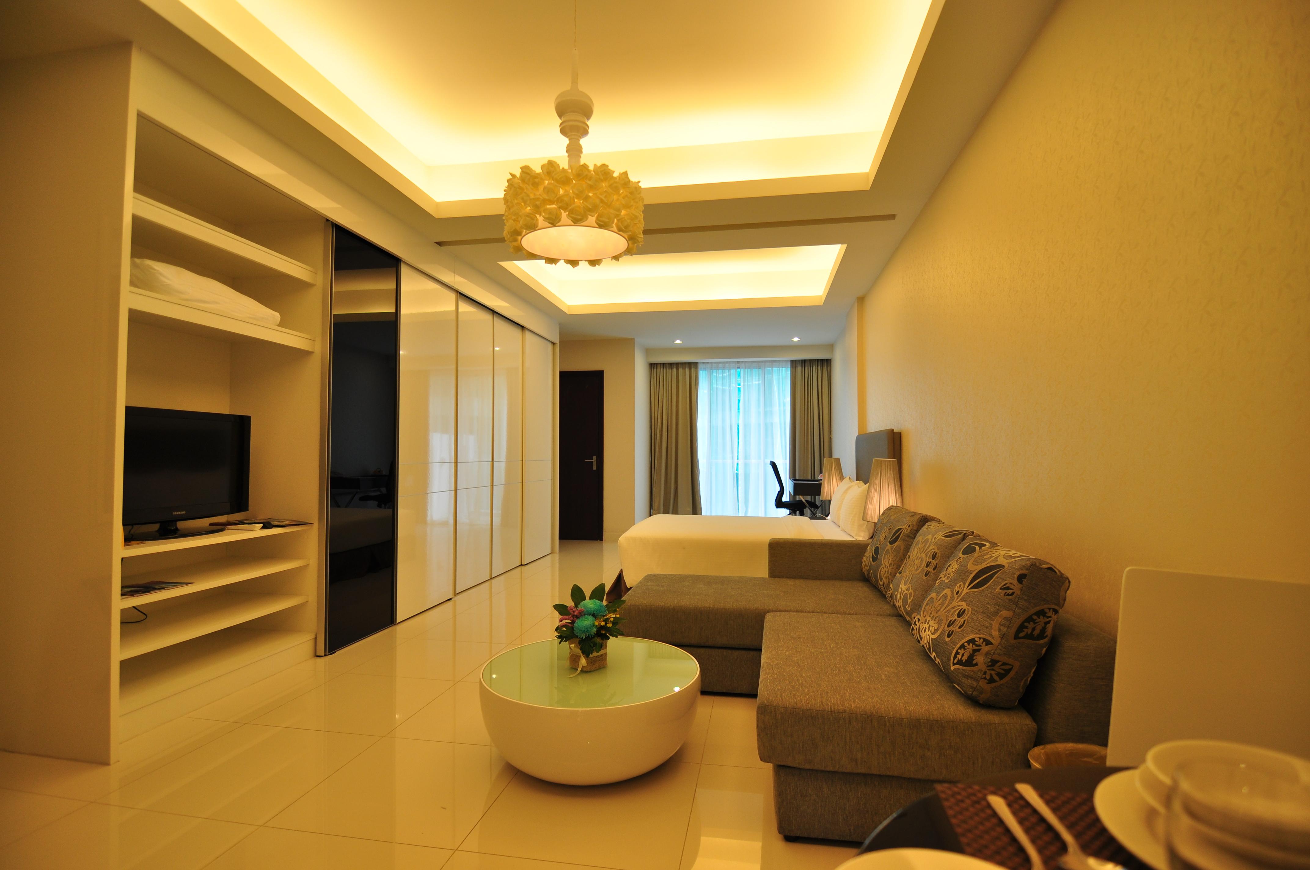 Damas Suites & Residences Куала Лумпур Екстериор снимка