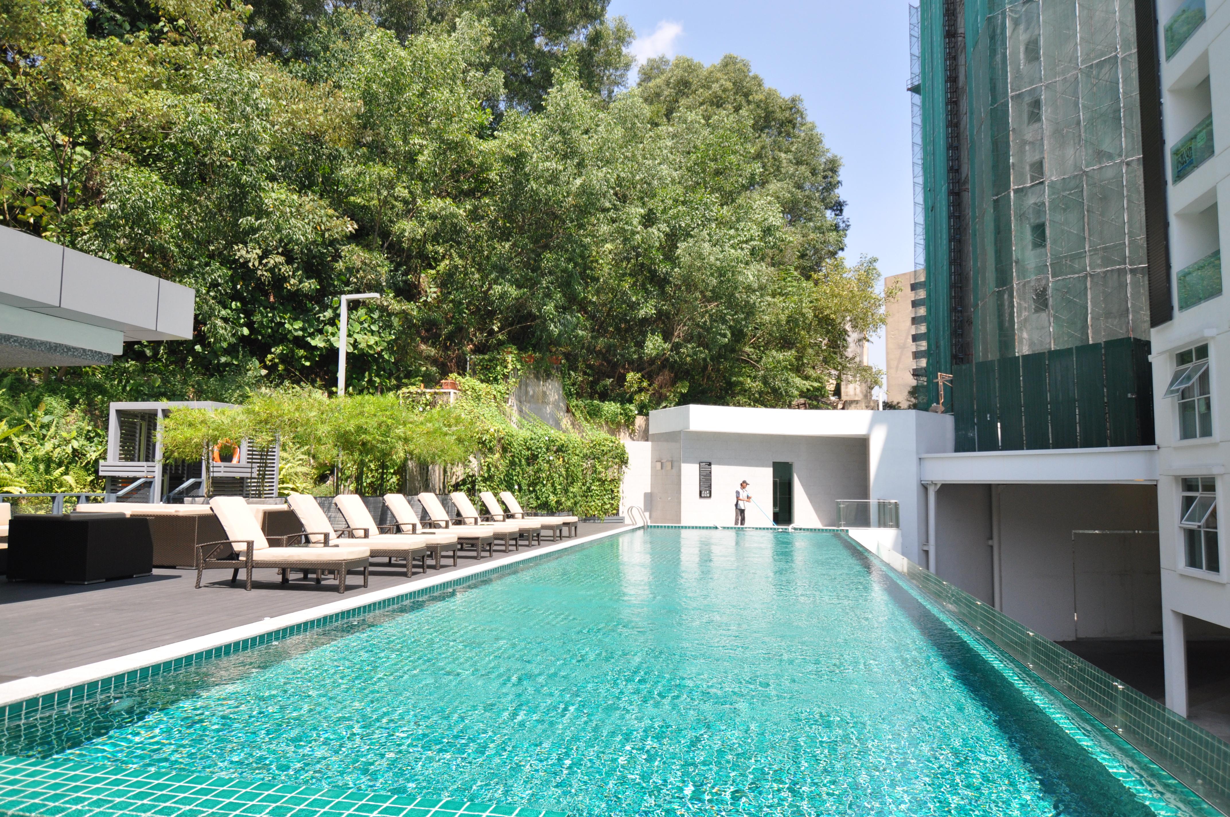 Damas Suites & Residences Куала Лумпур Екстериор снимка
