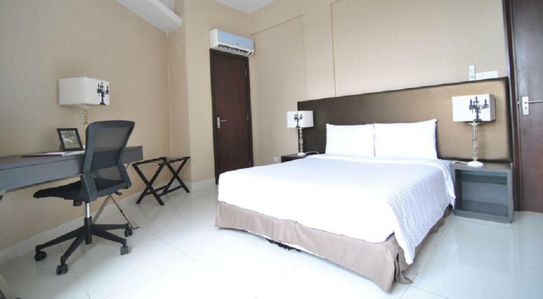 Damas Suites & Residences Куала Лумпур Екстериор снимка